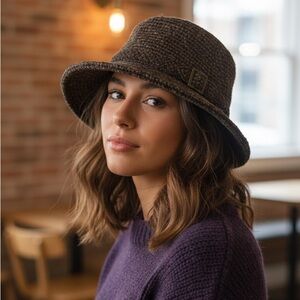 The tilley winter hat toasty and cozy wool exterior vintage style 21"